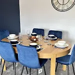 公寓 The Crown View - Luxury - Free Parking Nearby