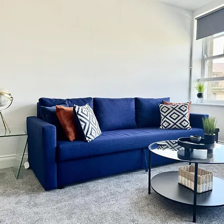 The Crown View - Luxury - Free Parking Nearby Harrogate